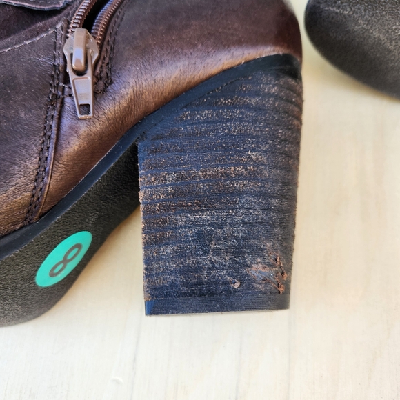 Steve Madden Redondo Brown Leather Heeled Boots - Size 8 M - Picture 10 of 11